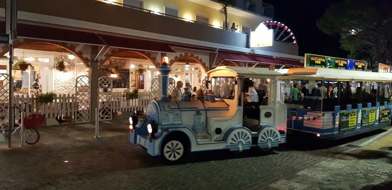 Hotel Stella D'Oro Lido di Jesolo Luaran gambar